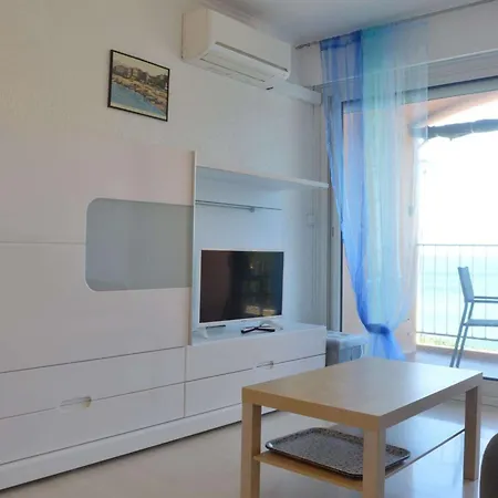 Apartment Familial 6 Pers Clim, Parking Prive, Proche Plages - Fr-1-225c-57 *